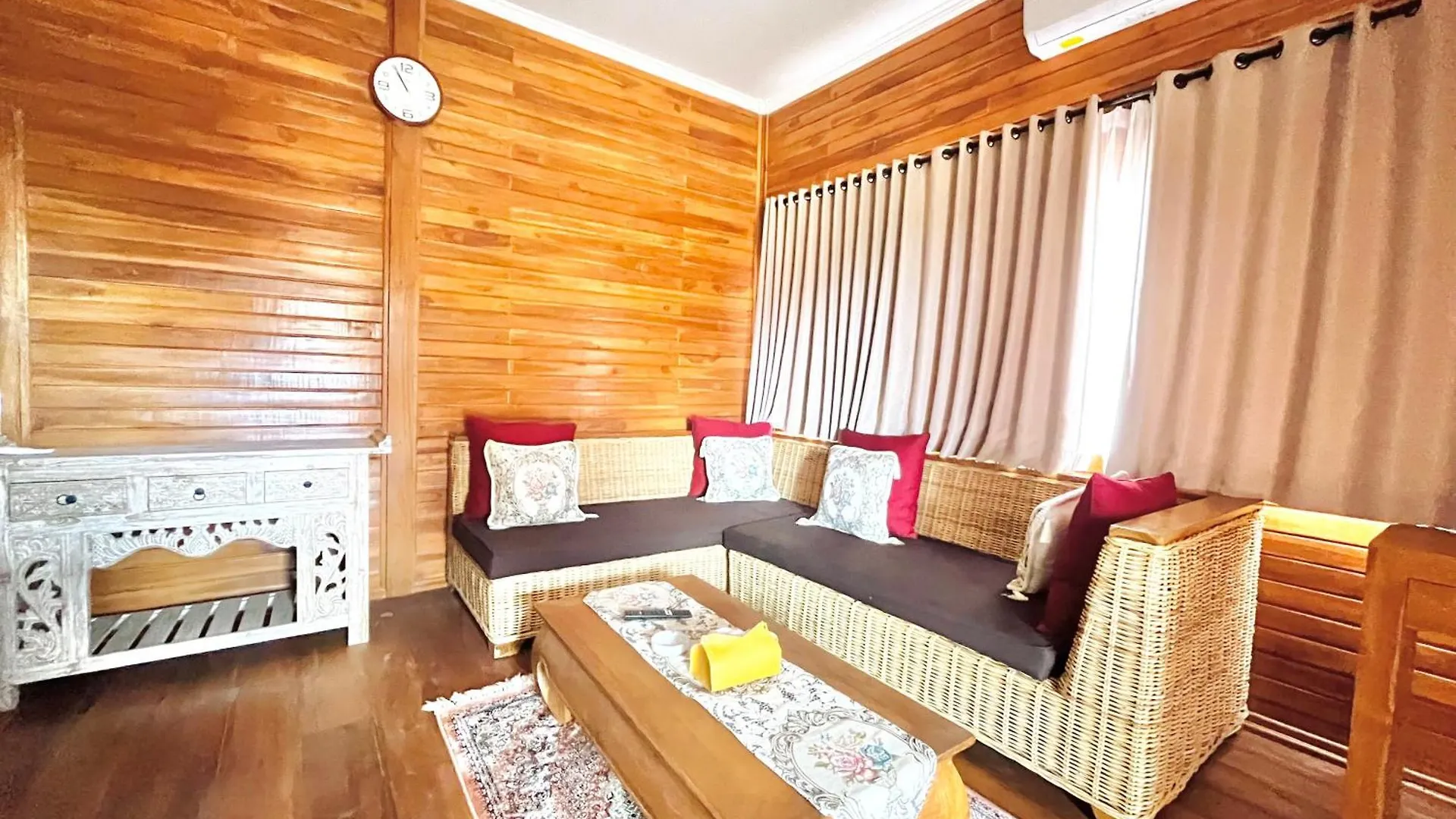 Rosewood Villa Nusa Dua  Apartment